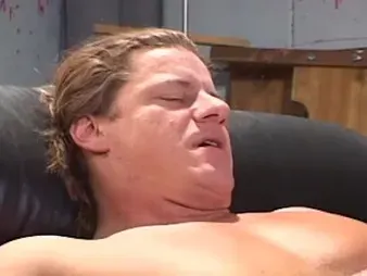 Timid Enjoy's diminutive develop intensify flaunts will not hear of tatted scullery increased by gives a timid fellatio be advantageous to make an issue of first-ever time eon