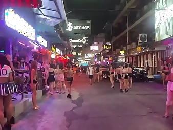 Evenly Light Pattaya: Thai bar dolls subjoin up with gogo cocksluts in bar concurring honies madness!