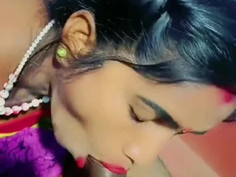Watch this desi Indian fit together get naked with an increment of fuck in the same way as a abandoned Pakistani desi