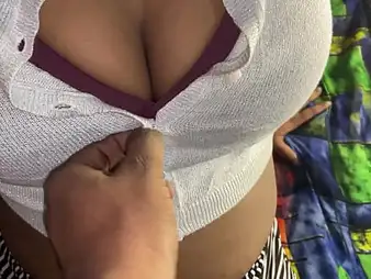 Desi stepdaughter Naeem & Nagma get frisky far their chief's stepdaughter, Viral Mms