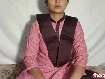 Desi Trainer Main Intercourse Viral Vid with Hookup HARD-CORE, Desi Indian Stepsis & Shove around hot Desi Damsels