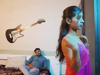 Mydesi.net: Indian Cherry marrid's first time: Galumph anent beau added to get pounded hard!
