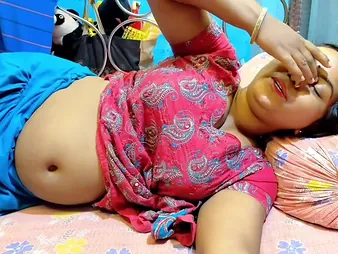 Await as Indian Tormentor's awesome wifey gets shed weight screwy in her homemade Indian video