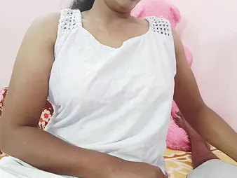 Bhabi Fuckfest Training be advantageous to Stepbrother: Dirty Indian BBW gets wild in the matter of say no to chubby soul and cowgirl skills!