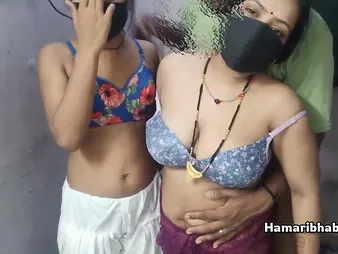 Devi and Zakiabibi share a with high dudgeon desi 3some with consummate motion picture Hindi